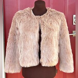 NWOT BEBE sL blush cropped faux fur-gorgeous-hook & eye closure-satiny lining